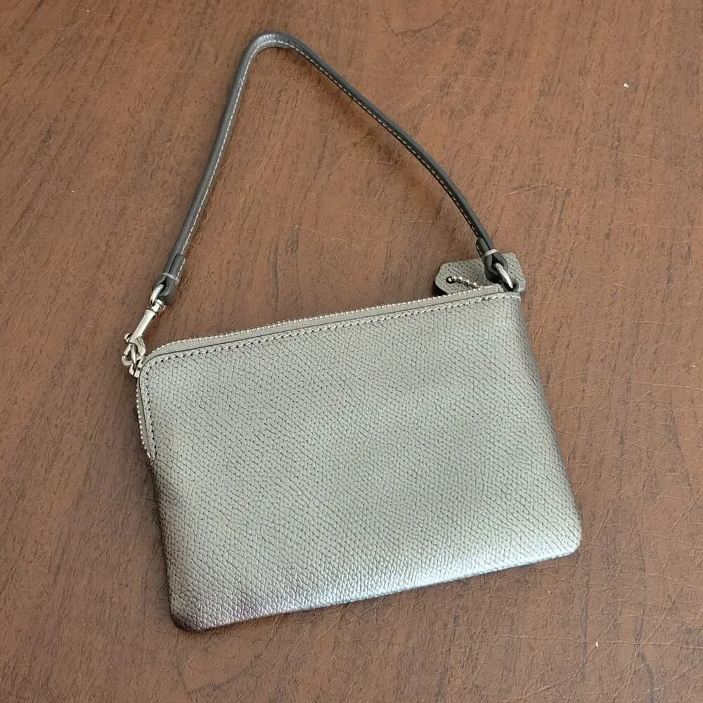 Coach Turnlock Small Wristlet with Bow Silver Gray Leather Wallet
